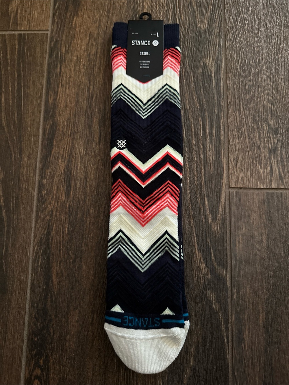 Stance Zigzag Crew Socks - Navy, White & Coral
